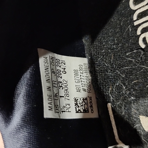 Used Adidas sneakers - Picture 7 of 8